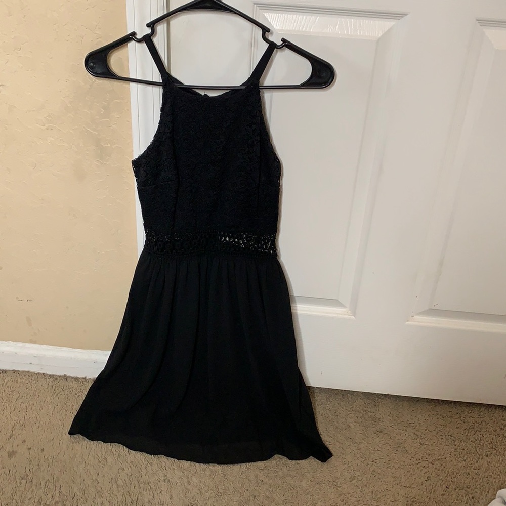 Short black lace dress